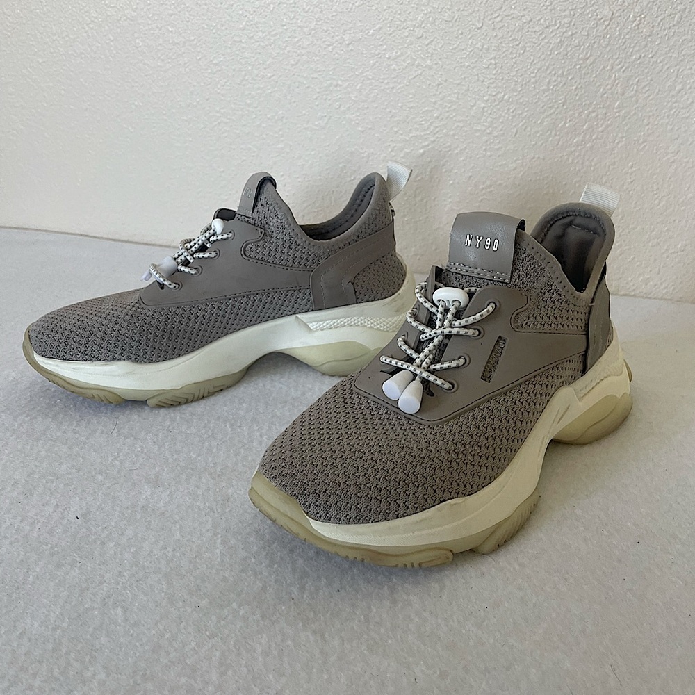 Steve Madden NY90 Chunky Sneakers | Women’s Size 8 | Taupe Gray Knit Slip-On